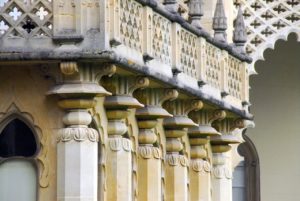 Column details on a Regency building in Brighton